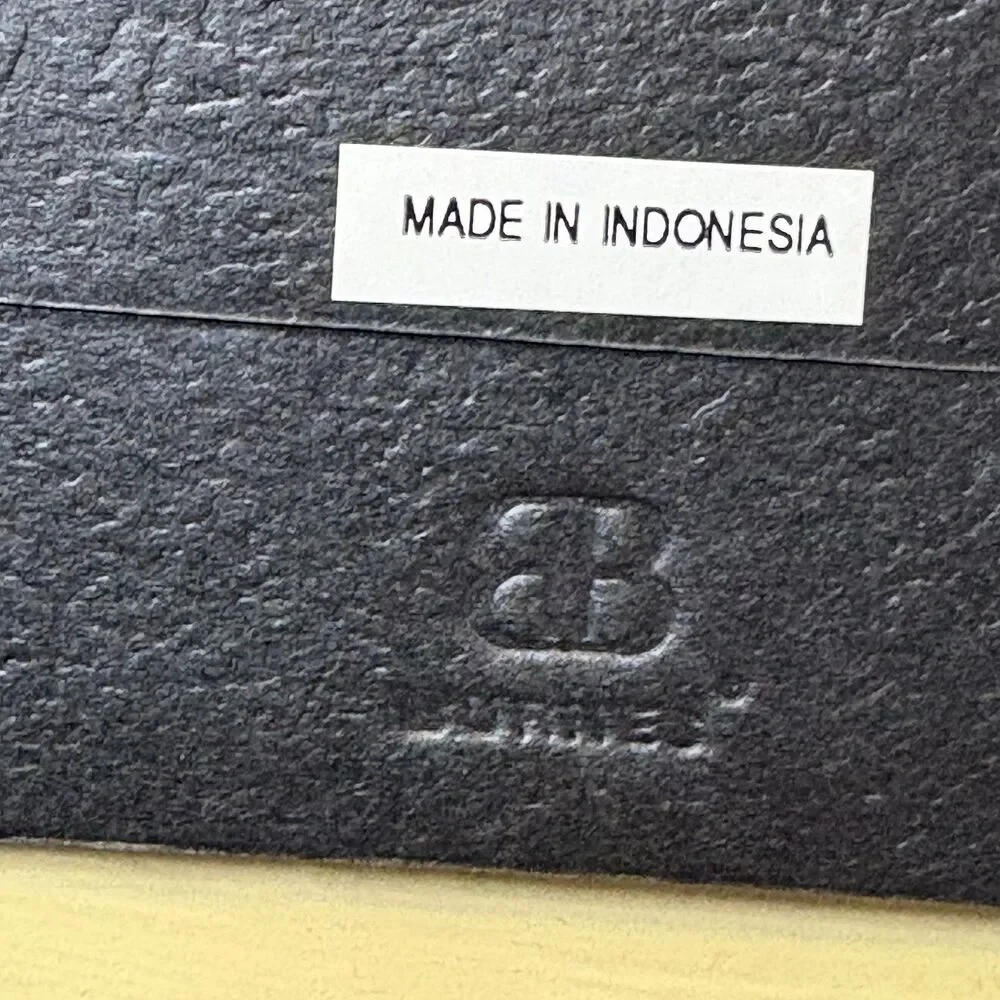 Vintage Burnes Of Boston Nursery Picture Frame